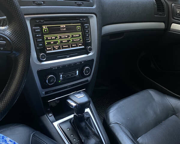 Серый Шкода Октавия, объемом двигателя 1.98 л и пробегом 190 тыс. км за 10500 $, фото 8 на Automoto.ua