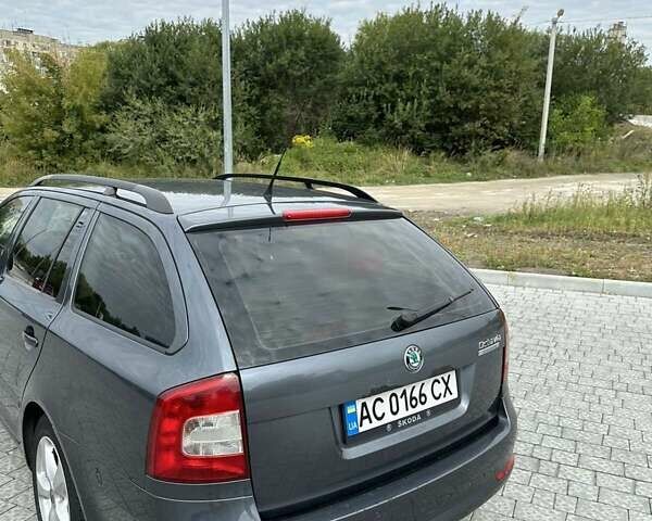 Серый Шкода Октавия, объемом двигателя 1.6 л и пробегом 231 тыс. км за 6850 $, фото 3 на Automoto.ua