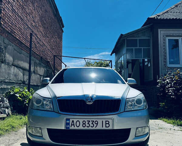 Сірий Шкода Октавія, об'ємом двигуна 1.6 л та пробігом 310 тис. км за 7300 $, фото 6 на Automoto.ua