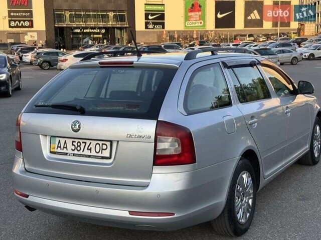 Серый Шкода Октавия, объемом двигателя 1.6 л и пробегом 238 тыс. км за 7900 $, фото 11 на Automoto.ua