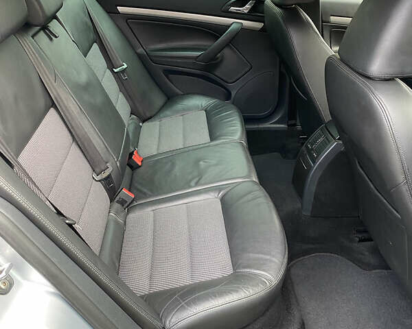 Сірий Шкода Октавія, об'ємом двигуна 1.97 л та пробігом 245 тис. км за 8999 $, фото 21 на Automoto.ua