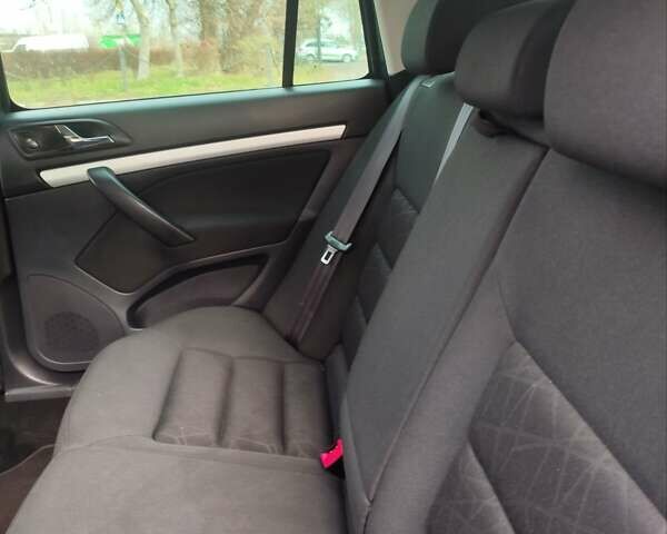Сірий Шкода Октавія, об'ємом двигуна 1.4 л та пробігом 182 тис. км за 7600 $, фото 52 на Automoto.ua