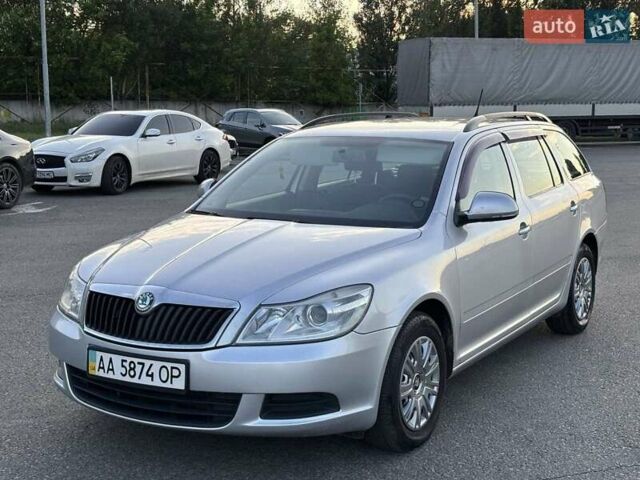 Серый Шкода Октавия, объемом двигателя 1.6 л и пробегом 238 тыс. км за 7900 $, фото 13 на Automoto.ua
