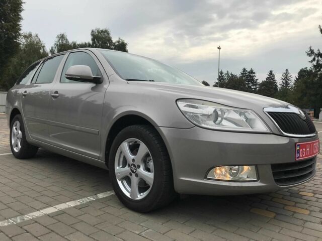 Серый Шкода Октавия, объемом двигателя 0 л и пробегом 187 тыс. км за 7850 $, фото 13 на Automoto.ua