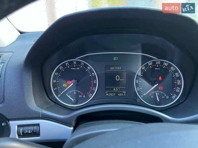 Серый Шкода Октавия, объемом двигателя 1.6 л и пробегом 263 тыс. км за 7700 $, фото 9 на Automoto.ua