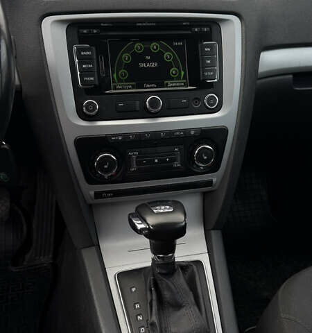 Сірий Шкода Октавія, об'ємом двигуна 1.8 л та пробігом 232 тис. км за 7300 $, фото 14 на Automoto.ua