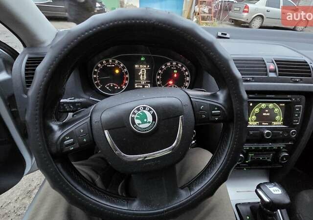 Серый Шкода Октавия, объемом двигателя 1.6 л и пробегом 261 тыс. км за 4000 $, фото 12 на Automoto.ua