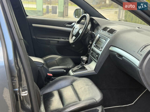 Серый Шкода Октавия, объемом двигателя 2 л и пробегом 230 тыс. км за 9499 $, фото 56 на Automoto.ua