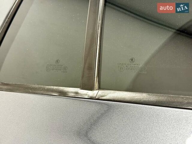 Серый Шкода Октавия, объемом двигателя 2 л и пробегом 217 тыс. км за 10750 $, фото 31 на Automoto.ua