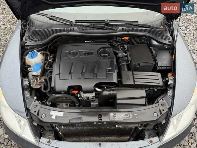 Серый Шкода Октавия, объемом двигателя 1.6 л и пробегом 196 тыс. км за 9850 $, фото 29 на Automoto.ua