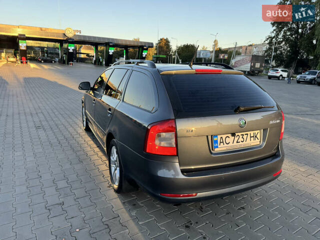 Серый Шкода Октавия, объемом двигателя 1.6 л и пробегом 259 тыс. км за 8800 $, фото 5 на Automoto.ua