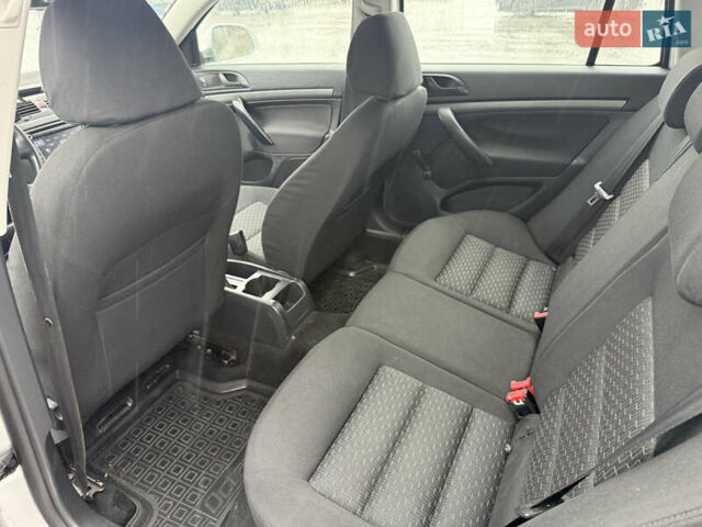 Сірий Шкода Октавія, об'ємом двигуна 1.6 л та пробігом 220 тис. км за 7300 $, фото 9 на Automoto.ua