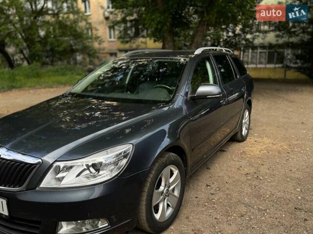 Серый Шкода Октавия, объемом двигателя 1.8 л и пробегом 192 тыс. км за 9500 $, фото 4 на Automoto.ua