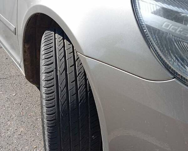 Сірий Шкода Октавія, об'ємом двигуна 1.6 л та пробігом 238 тис. км за 8400 $, фото 6 на Automoto.ua