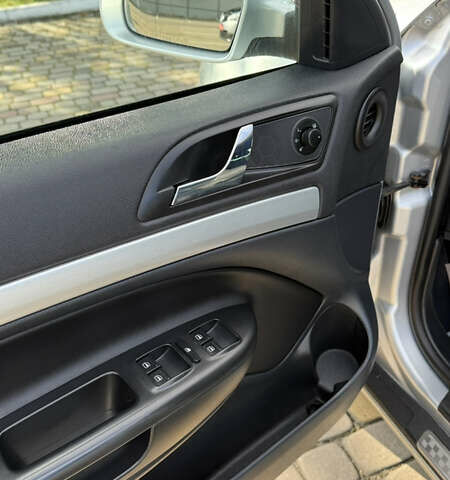 Сірий Шкода Октавія, об'ємом двигуна 1.97 л та пробігом 236 тис. км за 9700 $, фото 23 на Automoto.ua