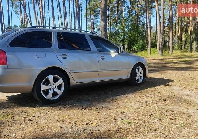 Серый Шкода Октавия, объемом двигателя 1.6 л и пробегом 264 тыс. км за 6999 $, фото 6 на Automoto.ua