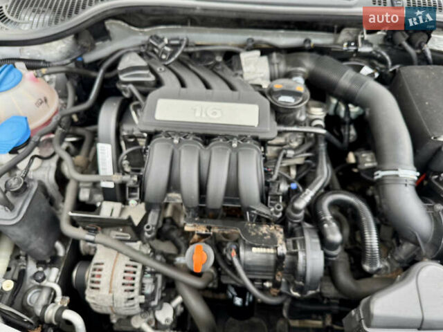 Сірий Шкода Октавія, об'ємом двигуна 1.6 л та пробігом 181 тис. км за 8799 $, фото 29 на Automoto.ua