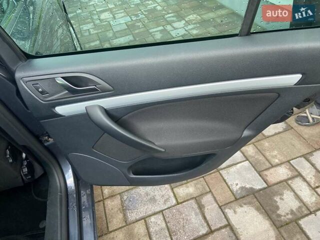 Сірий Шкода Октавія, об'ємом двигуна 1.6 л та пробігом 211 тис. км за 8200 $, фото 14 на Automoto.ua