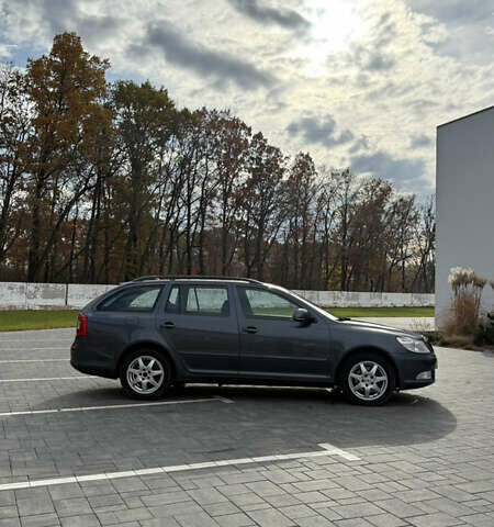 Сірий Шкода Октавія, об'ємом двигуна 1.8 л та пробігом 232 тис. км за 7300 $, фото 5 на Automoto.ua