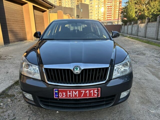 Сірий Шкода Октавія, об'ємом двигуна 1.4 л та пробігом 128 тис. км за 7000 $, фото 1 на Automoto.ua