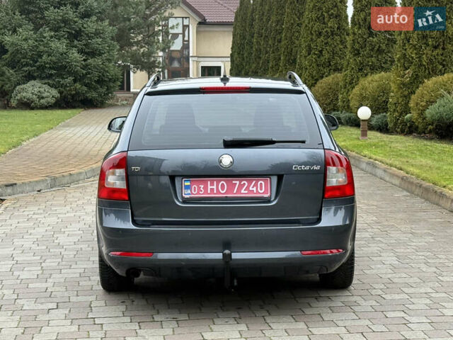 Серый Шкода Октавия, объемом двигателя 1.6 л и пробегом 248 тыс. км за 8500 $, фото 11 на Automoto.ua