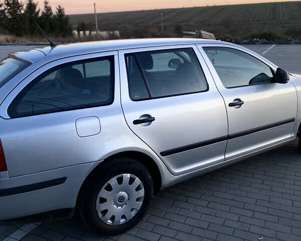 Сірий Шкода Октавія, об'ємом двигуна 1.6 л та пробігом 274 тис. км за 6800 $, фото 9 на Automoto.ua