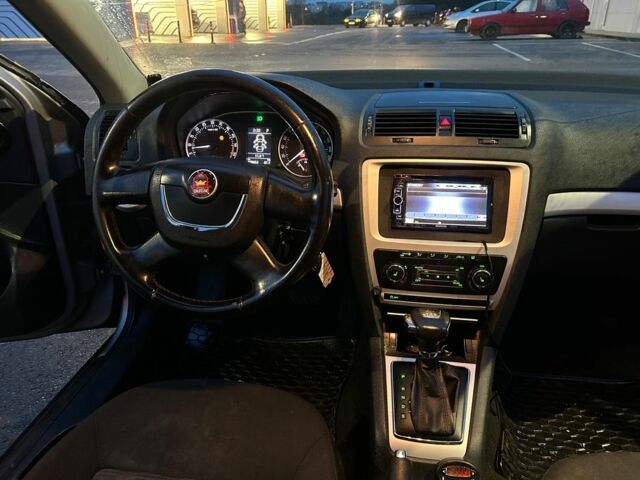 Сірий Шкода Октавія, об'ємом двигуна 1.6 л та пробігом 238 тис. км за 3015 $, фото 6 на Automoto.ua