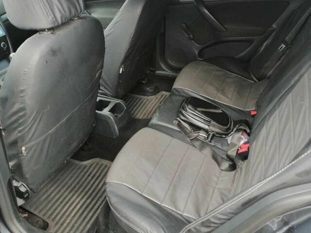 Сірий Шкода Октавія, об'ємом двигуна 1.2 л та пробігом 220 тис. км за 7500 $, фото 8 на Automoto.ua
