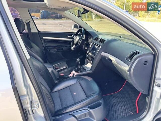 Серый Шкода Октавия, объемом двигателя 1.8 л и пробегом 234 тыс. км за 8200 $, фото 47 на Automoto.ua