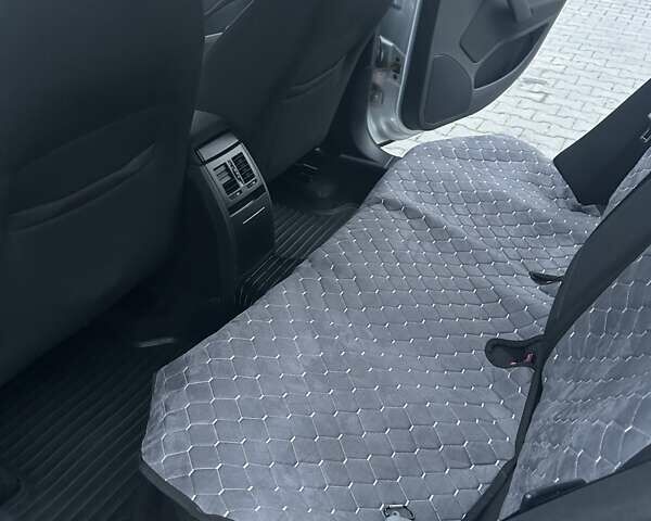 Серый Шкода Октавия, объемом двигателя 1.6 л и пробегом 211 тыс. км за 9449 $, фото 11 на Automoto.ua