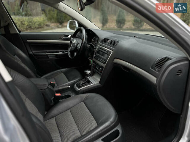 Сірий Шкода Октавія, об'ємом двигуна 1.4 л та пробігом 180 тис. км за 7299 $, фото 16 на Automoto.ua