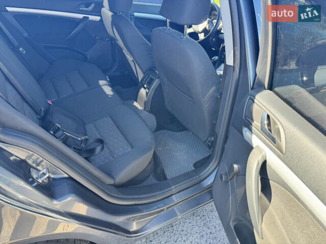 Серый Шкода Октавия, объемом двигателя 1.6 л и пробегом 259 тыс. км за 8800 $, фото 12 на Automoto.ua