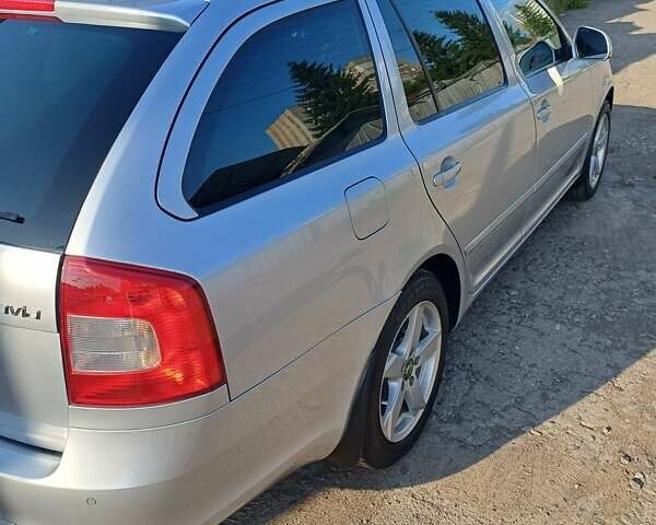 Серый Шкода Октавия, объемом двигателя 1.6 л и пробегом 235 тыс. км за 8800 $, фото 16 на Automoto.ua