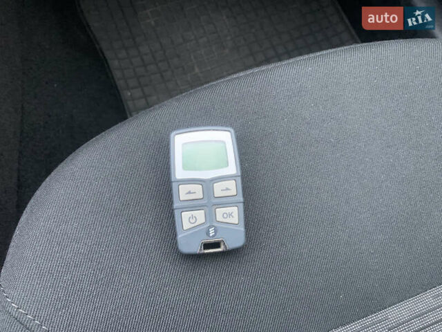Серый Шкода Октавия, объемом двигателя 1.99 л и пробегом 225 тыс. км за 8900 $, фото 19 на Automoto.ua