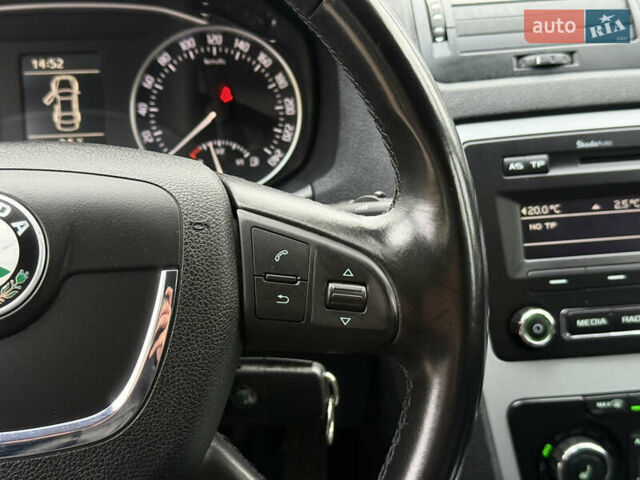 Серый Шкода Октавия, объемом двигателя 1.6 л и пробегом 248 тыс. км за 8350 $, фото 45 на Automoto.ua