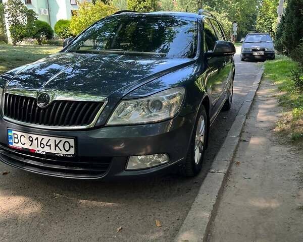 Сірий Шкода Октавія, об'ємом двигуна 1.6 л та пробігом 305 тис. км за 8200 $, фото 7 на Automoto.ua