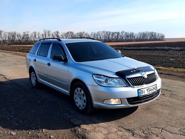 Сірий Шкода Октавія, об'ємом двигуна 1.6 л та пробігом 320 тис. км за 8200 $, фото 5 на Automoto.ua