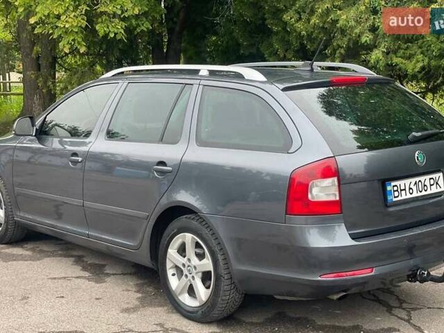 Шкода Октавия 2011 в Львове на Automoto.ua Серый Шкода Октавия, объемом двигателя 1.2 л и пробегом 229 тыс. км за 6700 $, фото 6 на Automoto.ua