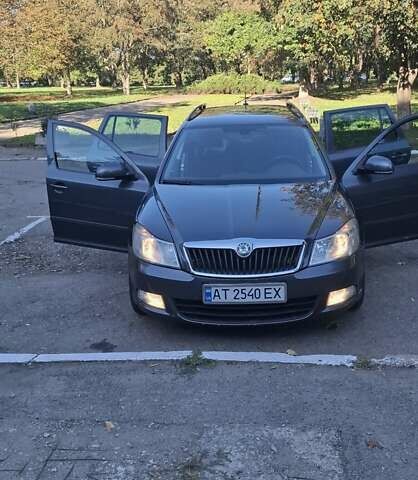 Сірий Шкода Октавія, об'ємом двигуна 1.6 л та пробігом 254 тис. км за 6900 $, фото 1 на Automoto.ua