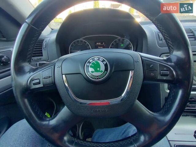 Серый Шкода Октавия, объемом двигателя 1.6 л и пробегом 269 тыс. км за 8693 $, фото 10 на Automoto.ua