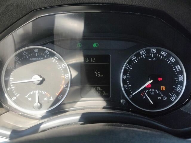 Сірий Шкода Октавія, об'ємом двигуна 1.6 л та пробігом 265 тис. км за 6750 $, фото 18 на Automoto.ua