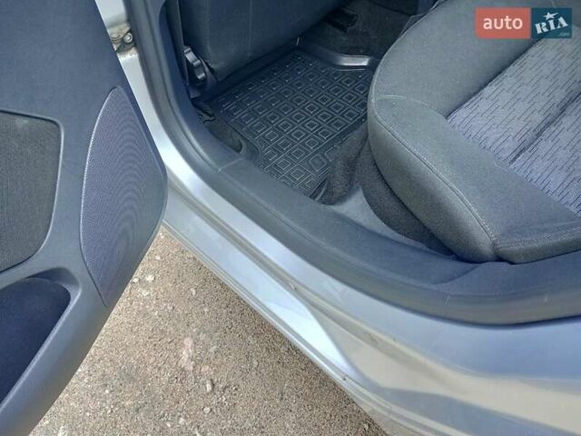 Серый Шкода Октавия, объемом двигателя 1.6 л и пробегом 269 тыс. км за 8600 $, фото 20 на Automoto.ua