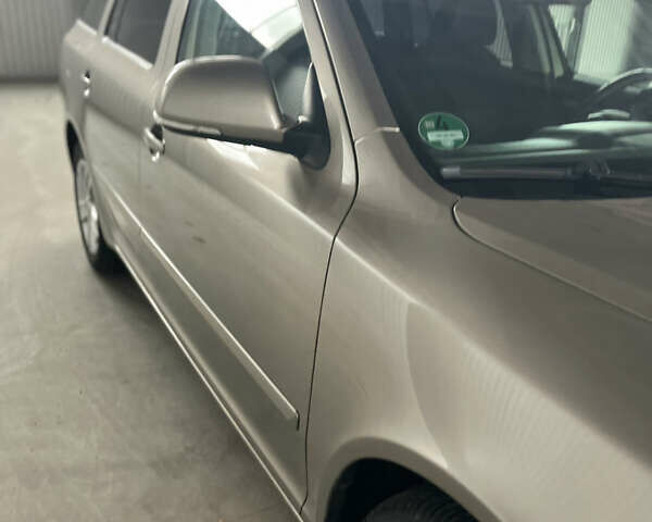 Сірий Шкода Октавія, об'ємом двигуна 1.6 л та пробігом 208 тис. км за 9150 $, фото 22 на Automoto.ua