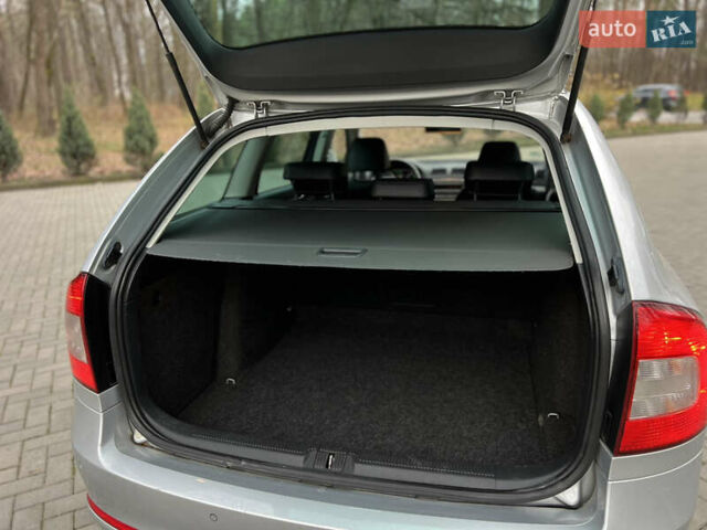Сірий Шкода Октавія, об'ємом двигуна 1.4 л та пробігом 180 тис. км за 7299 $, фото 13 на Automoto.ua