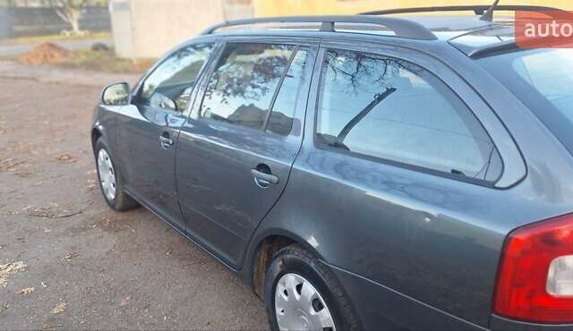Сірий Шкода Октавія, об'ємом двигуна 0 л та пробігом 225 тис. км за 6600 $, фото 19 на Automoto.ua