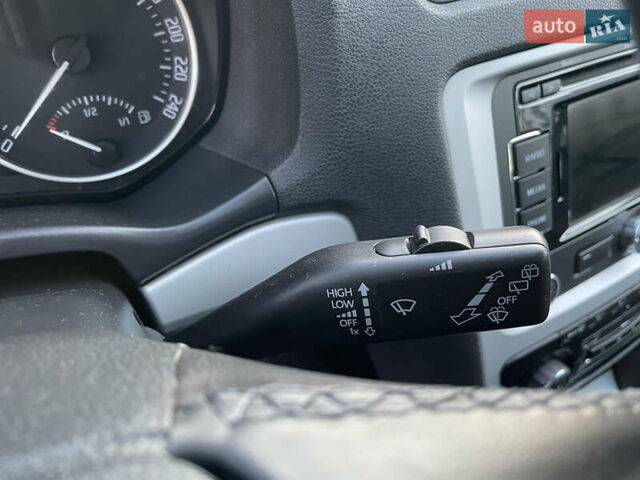 Сірий Шкода Октавія, об'ємом двигуна 1.6 л та пробігом 236 тис. км за 8800 $, фото 14 на Automoto.ua