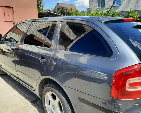 Сірий Шкода Октавія, об'ємом двигуна 1.6 л та пробігом 270 тис. км за 7094 $, фото 4 на Automoto.ua