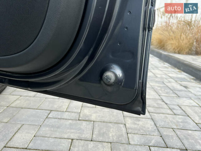 Серый Шкода Октавия, объемом двигателя 2 л и пробегом 211 тыс. км за 13200 $, фото 123 на Automoto.ua