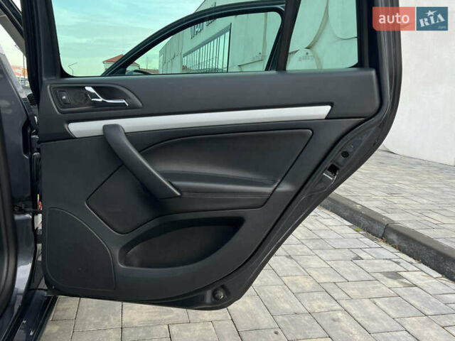 Серый Шкода Октавия, объемом двигателя 2 л и пробегом 211 тыс. км за 12950 $, фото 111 на Automoto.ua