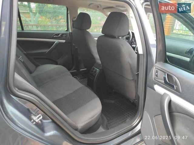 Сірий Шкода Октавія, об'ємом двигуна 2 л та пробігом 212 тис. км за 10500 $, фото 17 на Automoto.ua